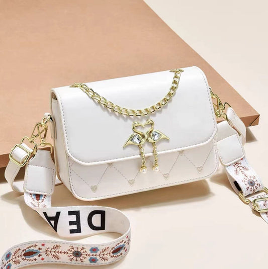 Fashion women's shoulder bag
